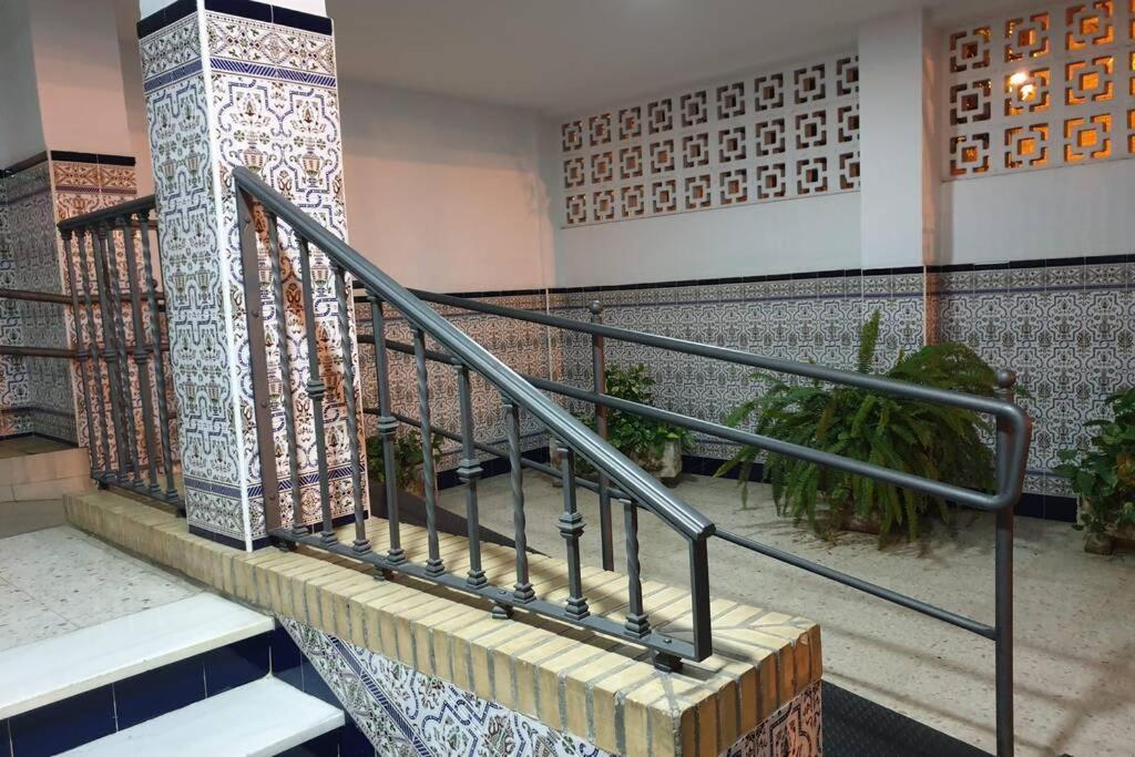 Beautiful And Cozy Apartment In Seville. エクステリア 写真